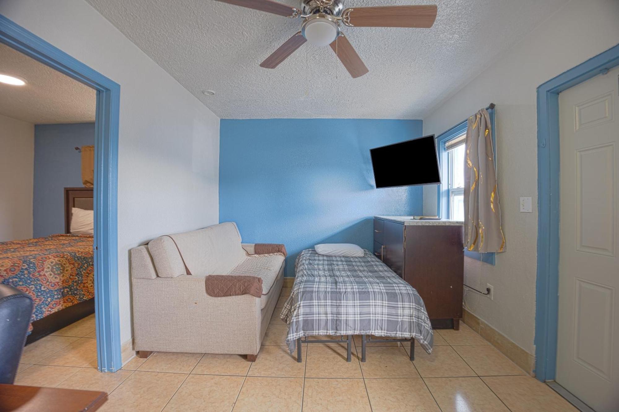 Aladdin Motel By Oyo Merritt Island Exteriér fotografie
